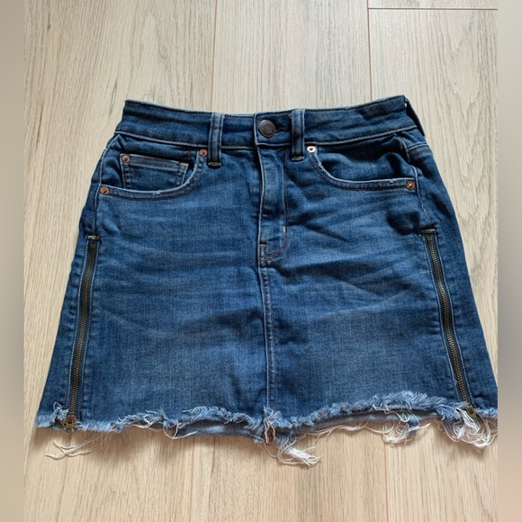 Denim skirt, size 4 - Picture 1 of 6